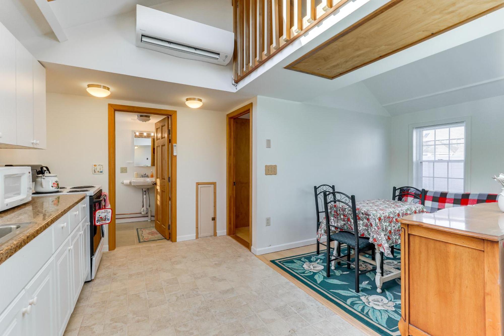 Charming Old Lyme Cottage, Steps To Private Beach! 외부 사진